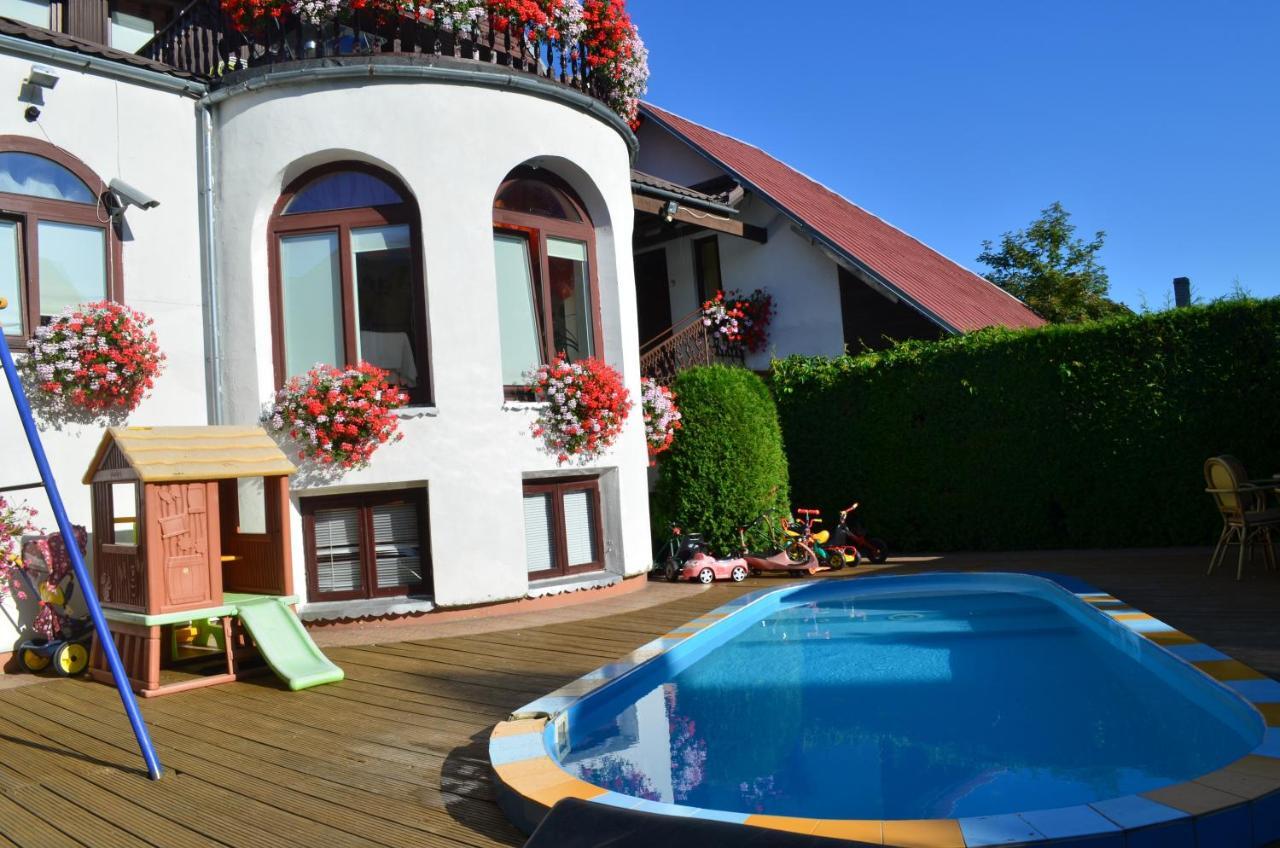 Po Kastonu & Spa Palanga Dış mekan fotoğraf